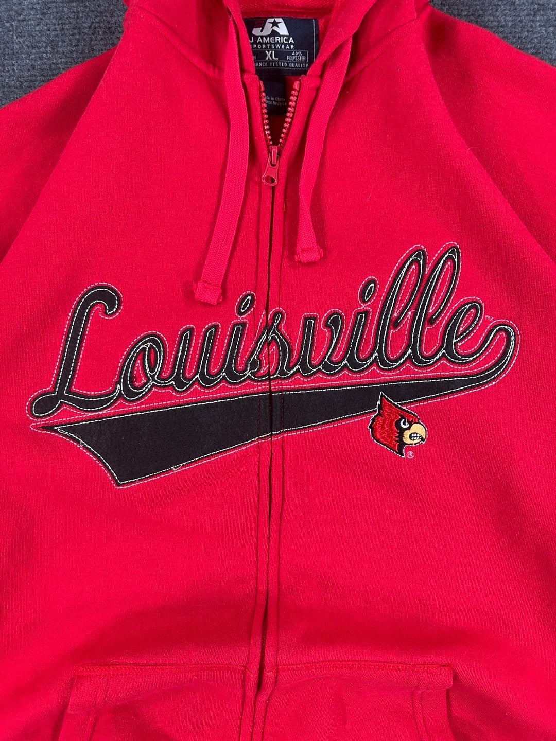 J America Louisville Cardinals Zip Hoodie Size XL Red 4