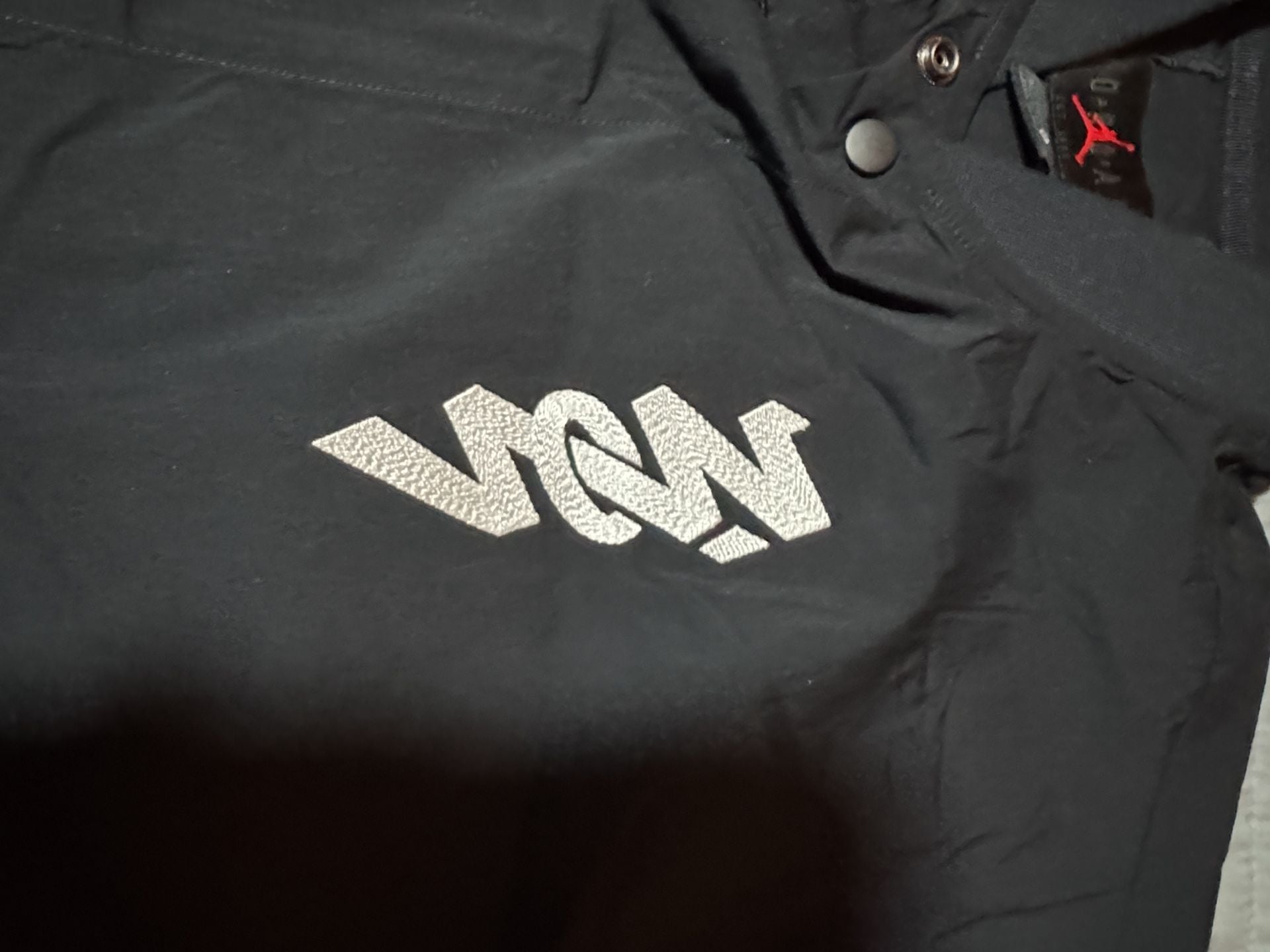 Jordan Button Up Shirt Size L Black 3