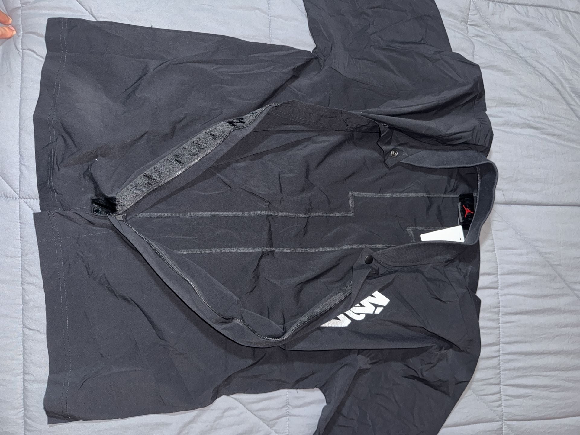 Jordan Button Up Shirt Size L Black 9