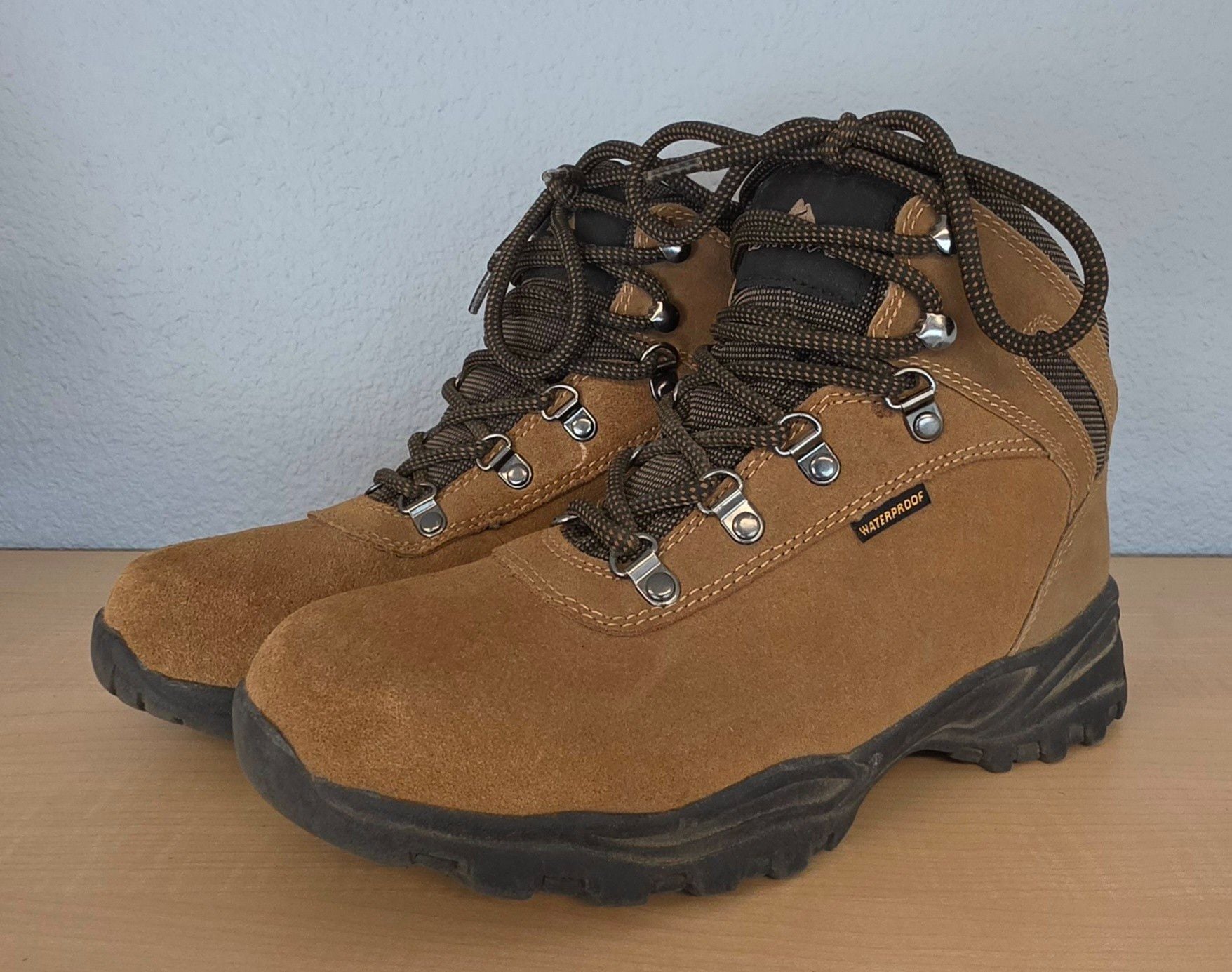 Ozark Trail Greta Waterproof Hiking Boots Ladies Size 9 Brown Leather 2