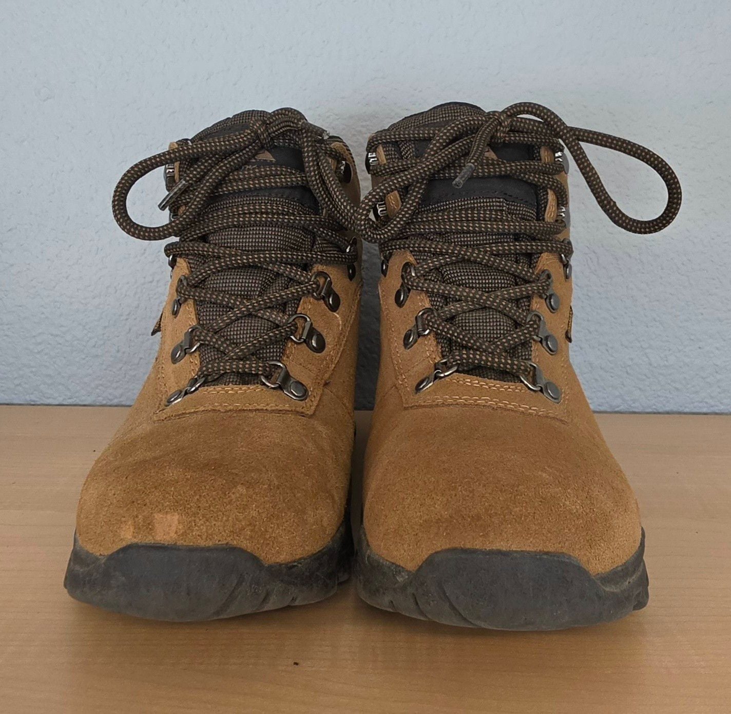 Ozark Trail Greta Waterproof Hiking Boots Ladies Size 9 Brown Leather 5