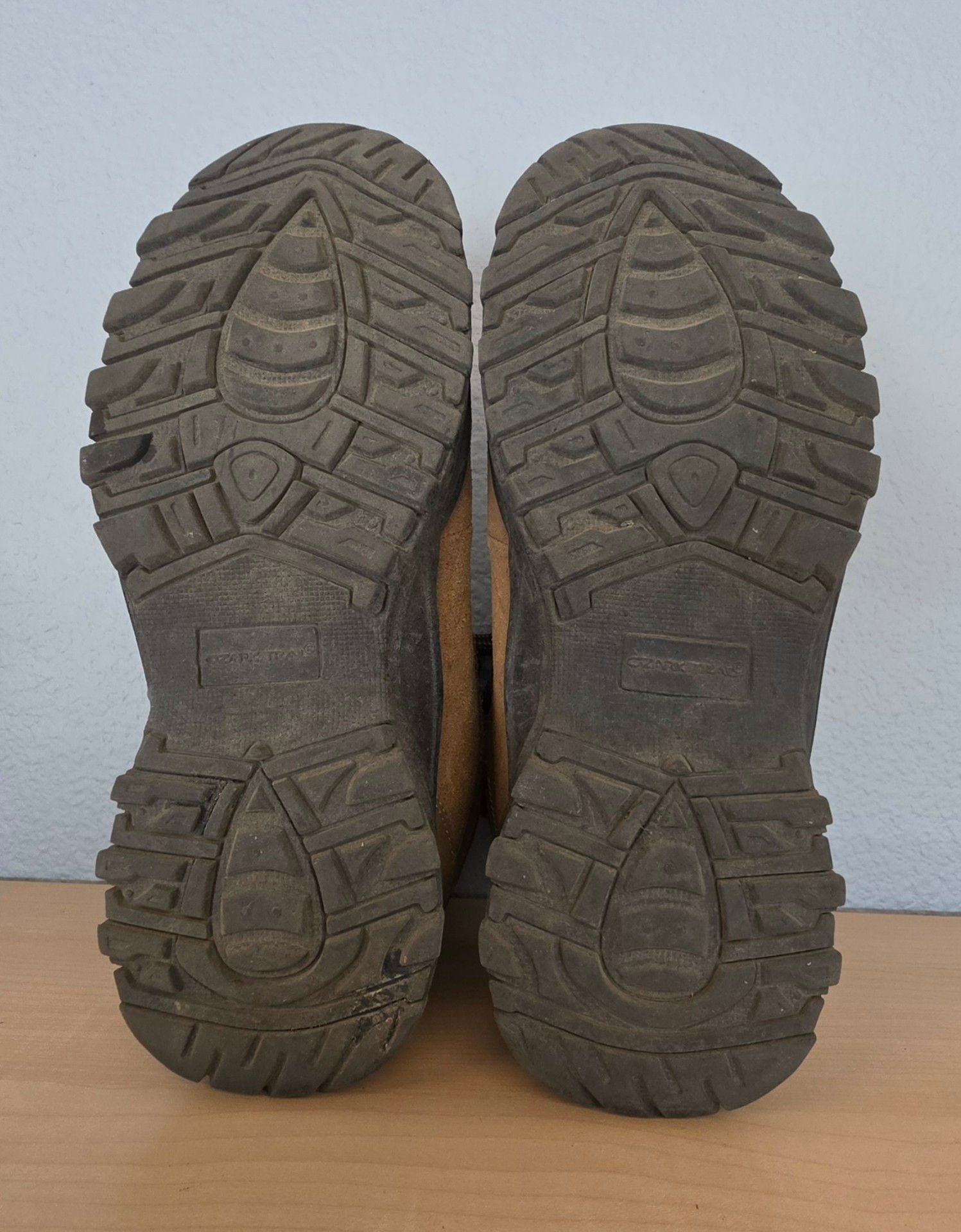 Ozark Trail Greta Waterproof Hiking Boots Ladies Size 9 Brown Leather 9