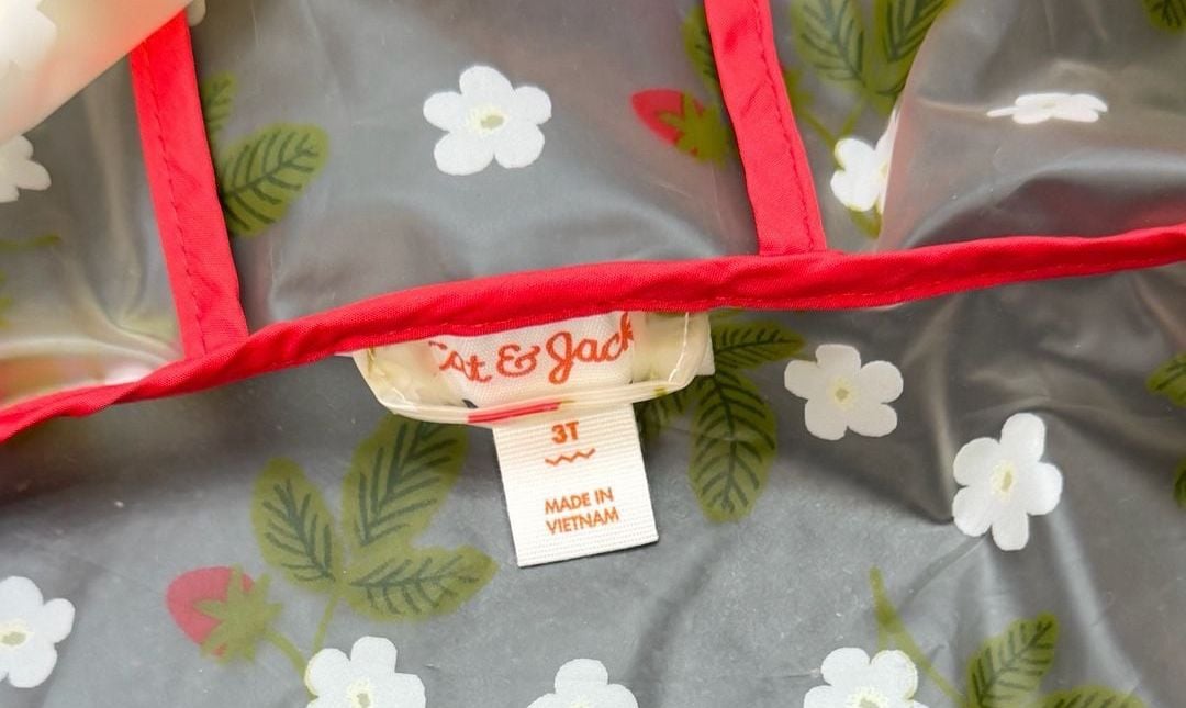 Flawed Cat & Jack Strawberry Rain Jacket Size 3T 4