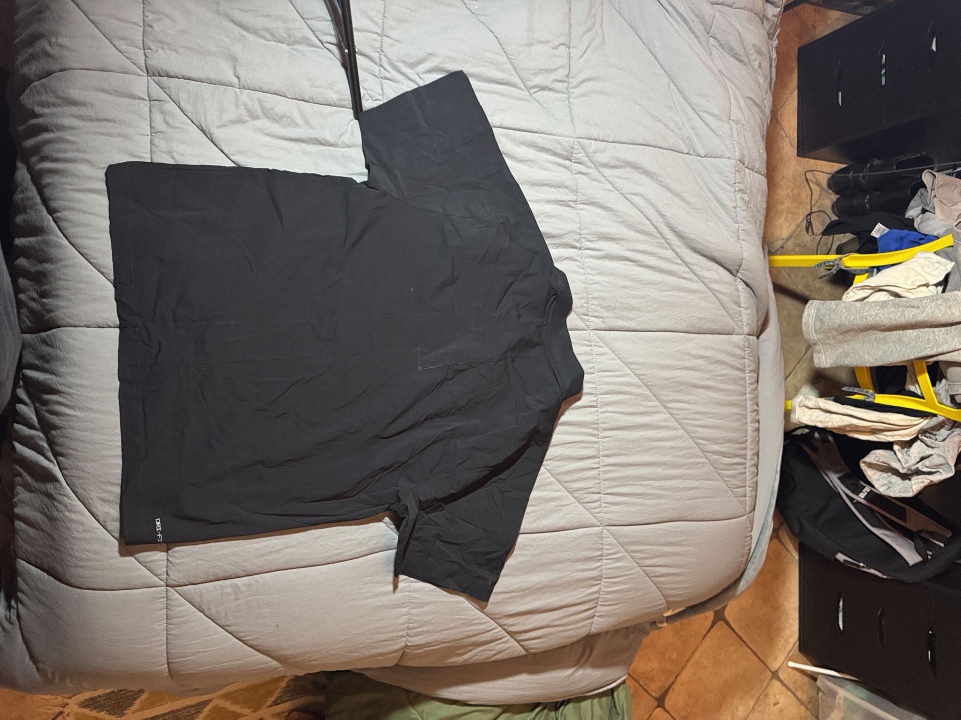 Jordan Button Up Shirt Size L Black 11