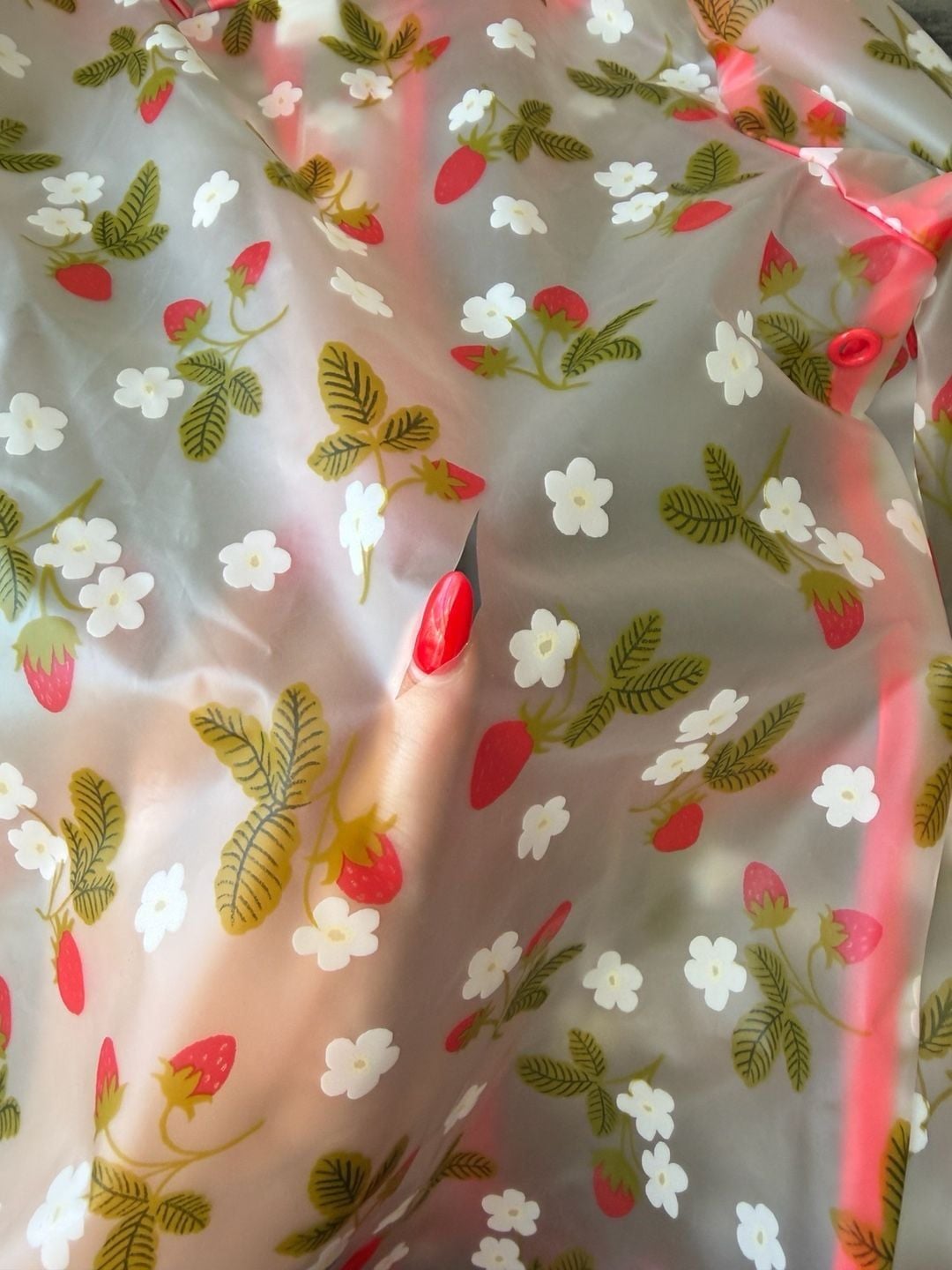 Flawed Cat & Jack Strawberry Rain Jacket Size 3T 7