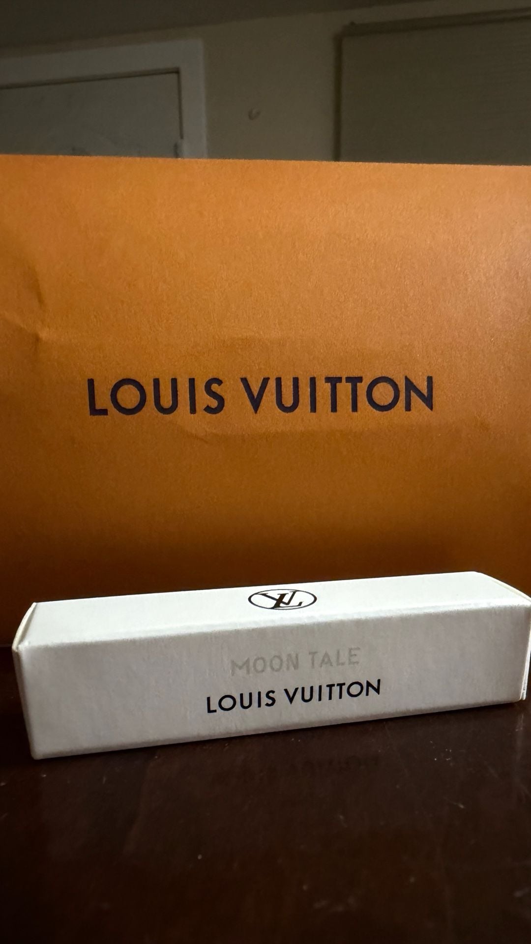 Louis Vuitton Moon Tale Fragrance sample 1