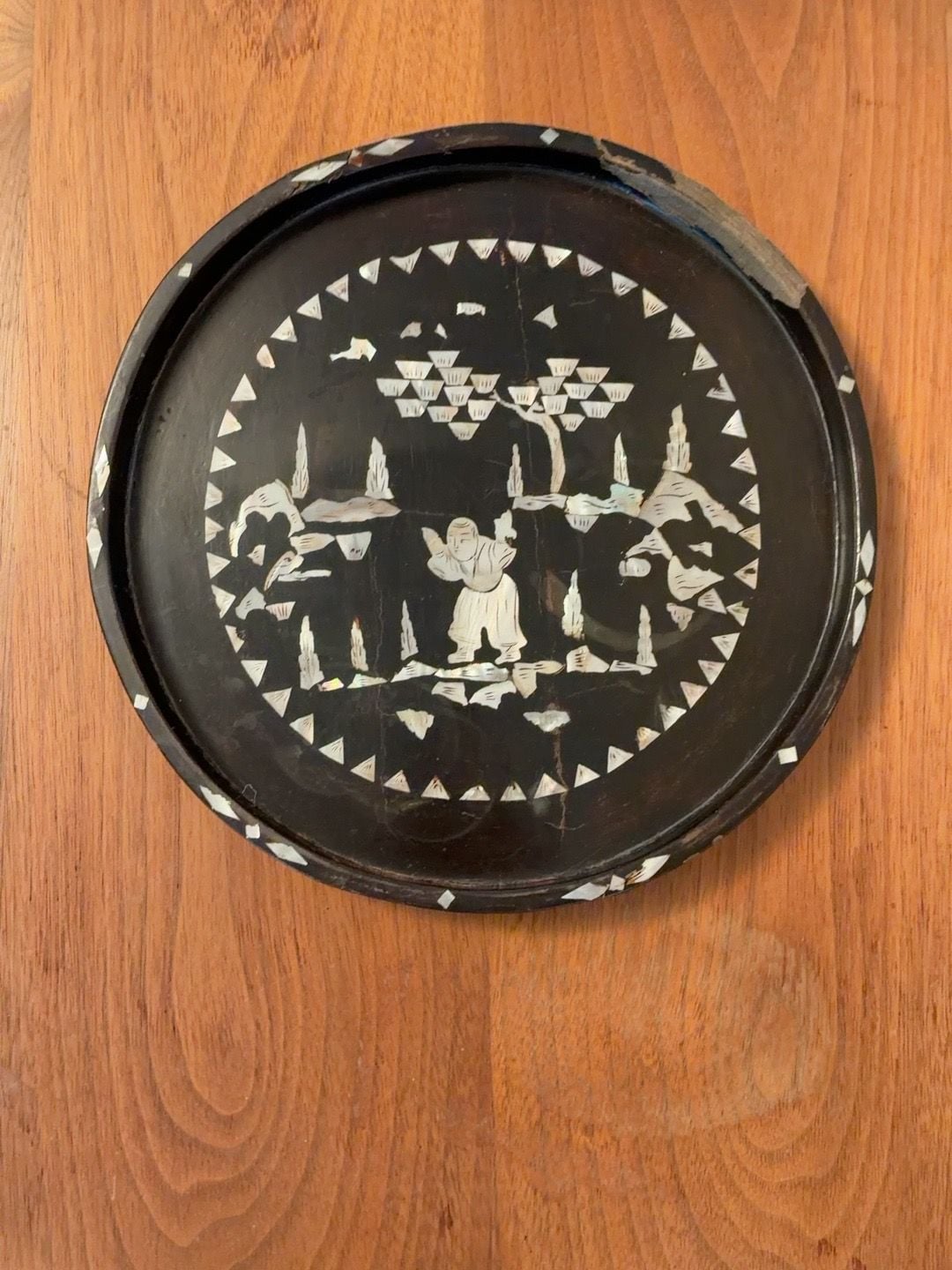 Vintage Asian Black Lacquer Mother of Pearl Inlay Round Tray 9.5 Inches 2