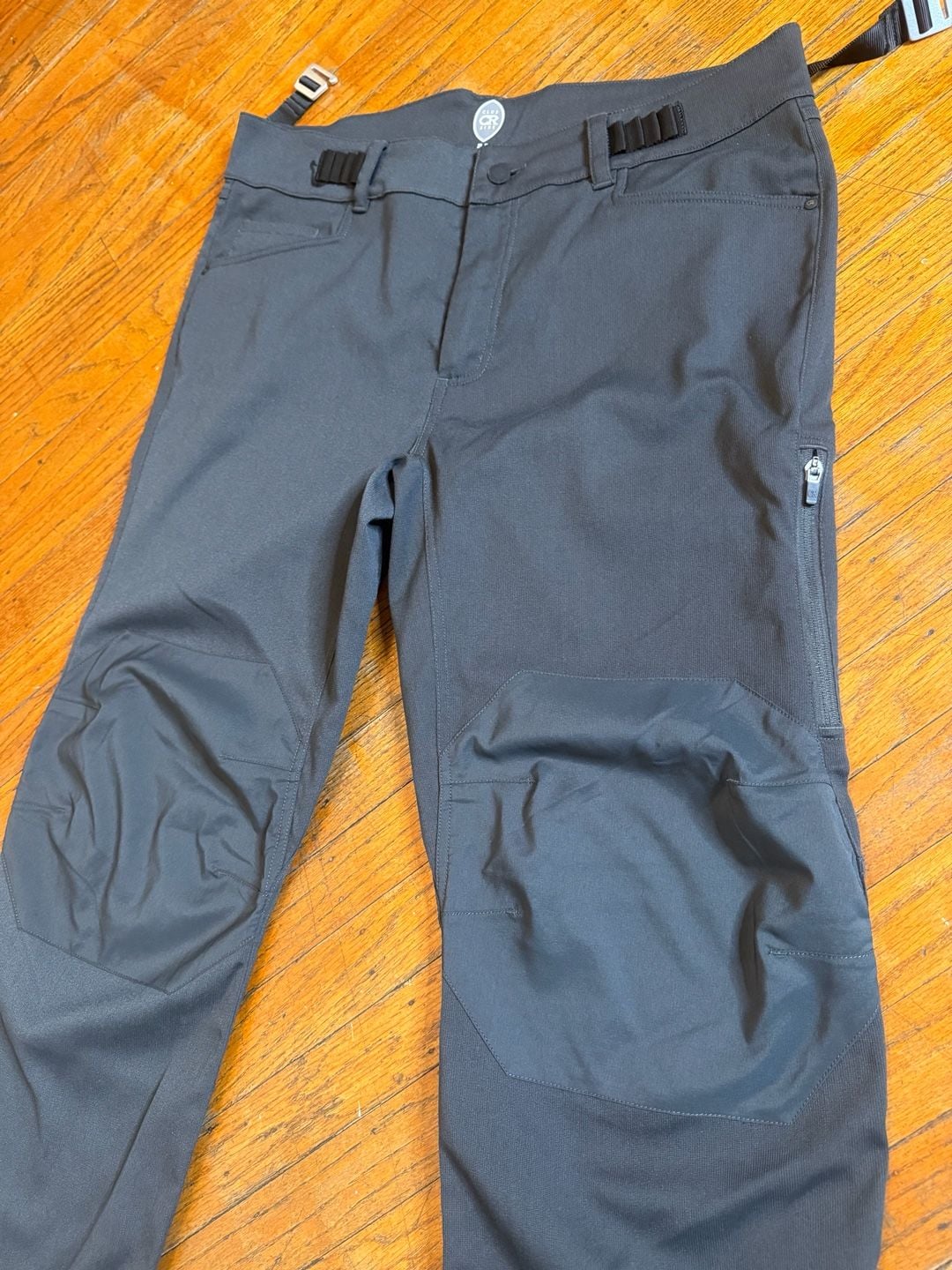 Club Ride Men’s Cycling Pants Size XL gray Technical Mountain Bike 9
