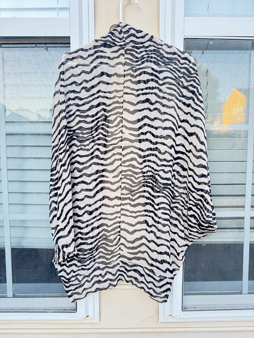 Forever 21 Open Front Kimono Size M Zebra Print Sheer Cardigan 4