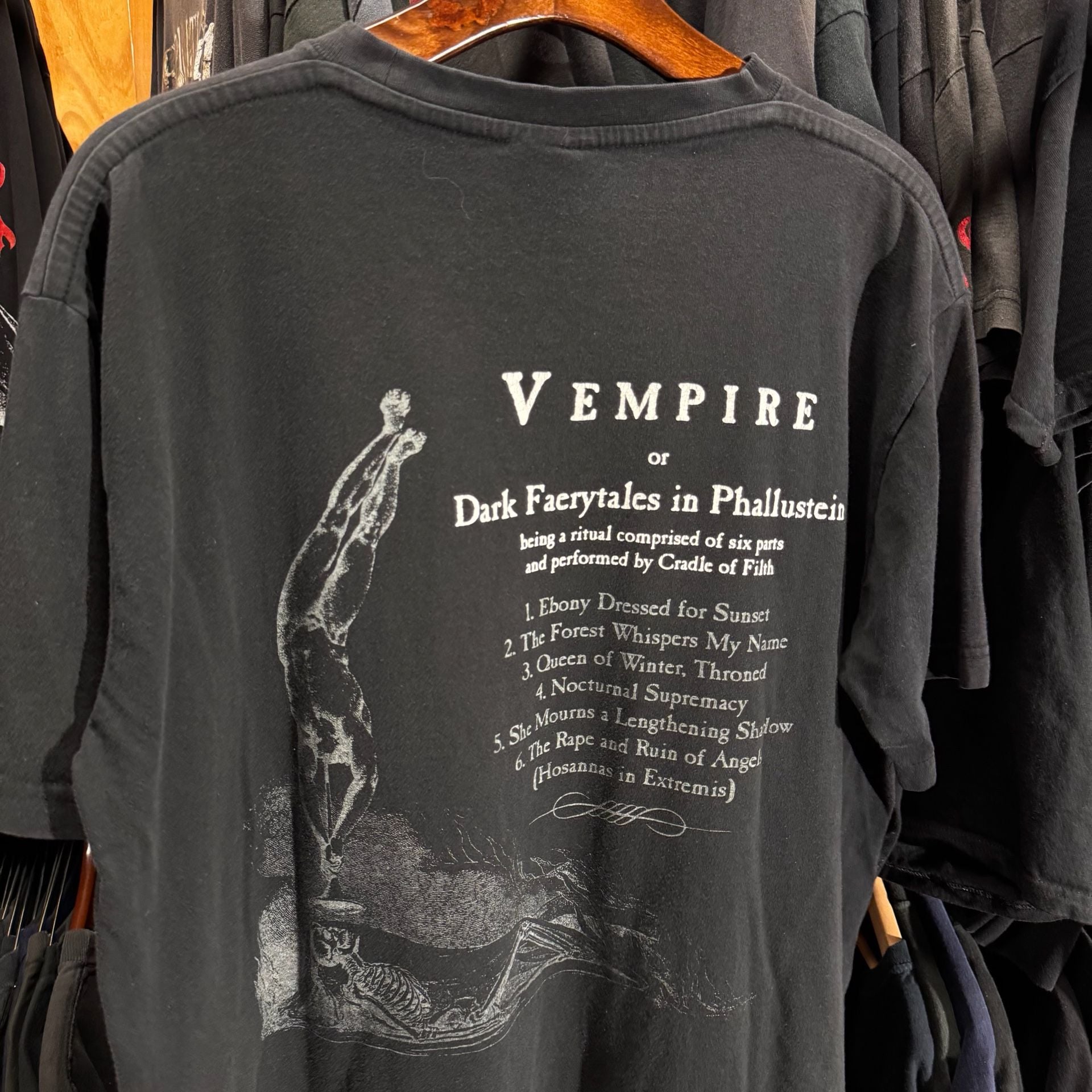 Vintage Cradle Of Filth Vempire Graphic Band T-Shirt Black LARGE 4