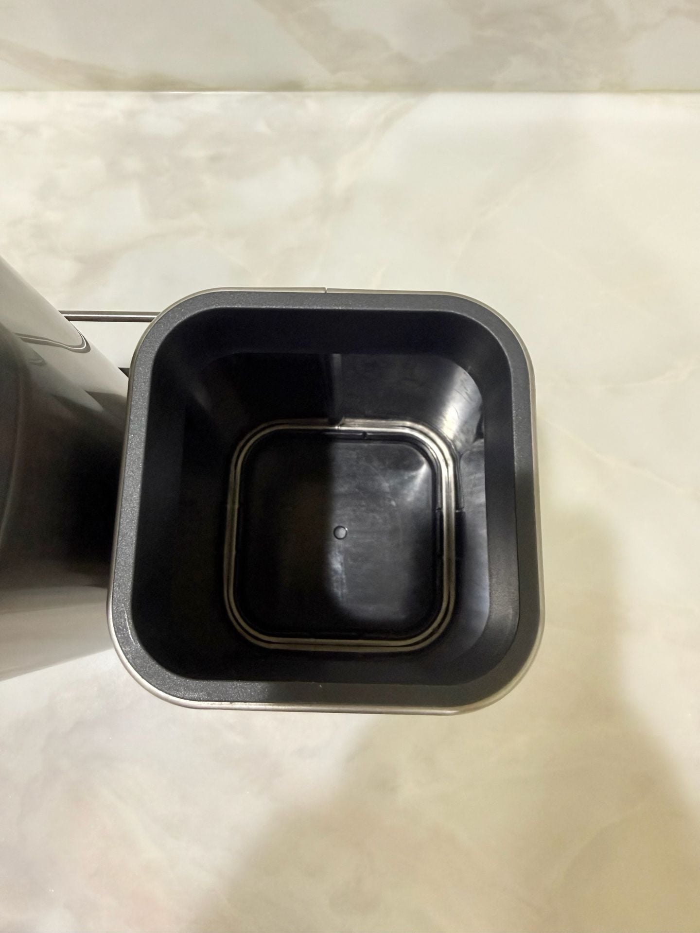 Kitchen Utensil And Knife Holder 3