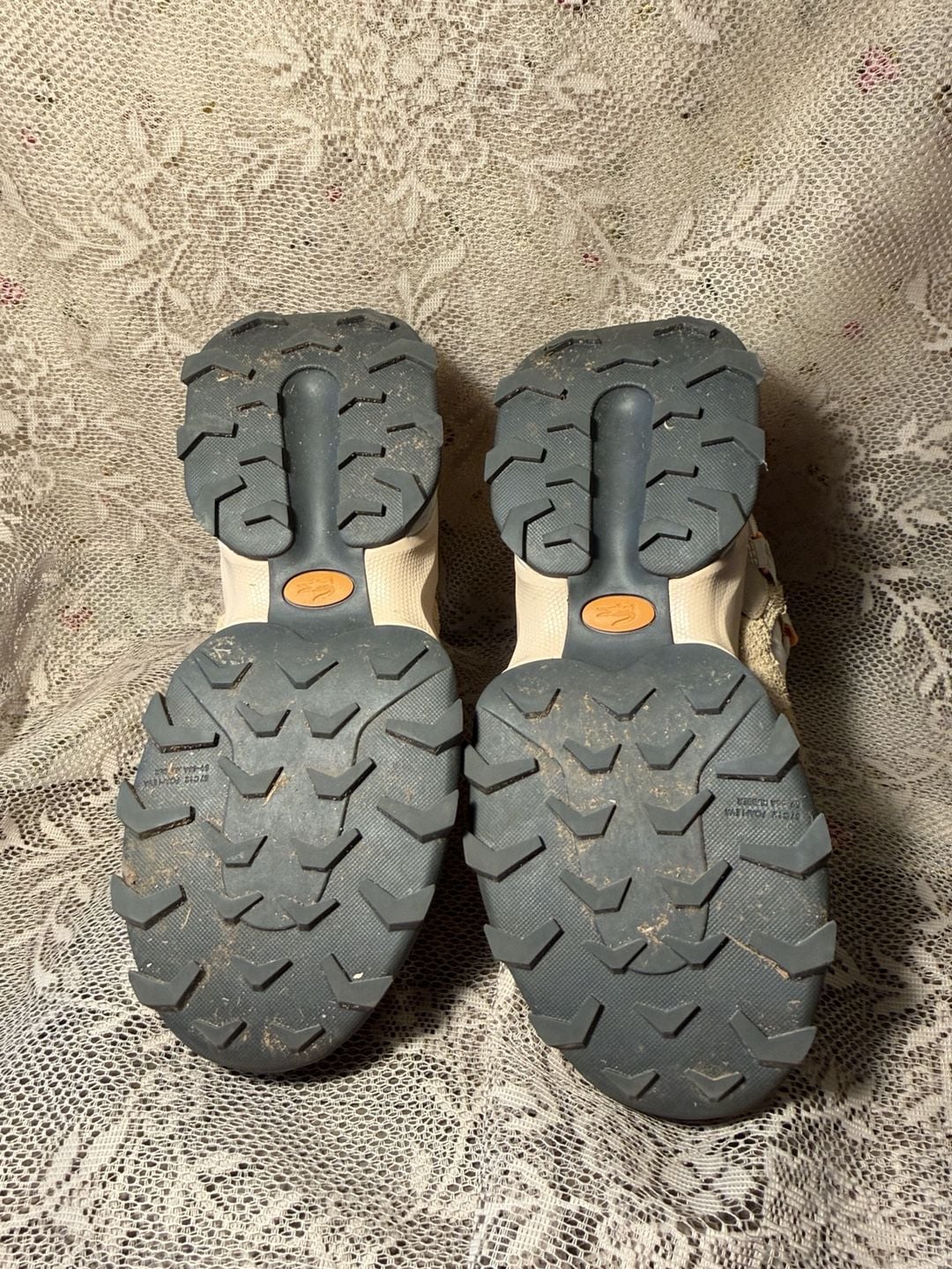 LUS 4 Lacoste L-Guard Breaker Sneakers Size 9 Beige Orange 4