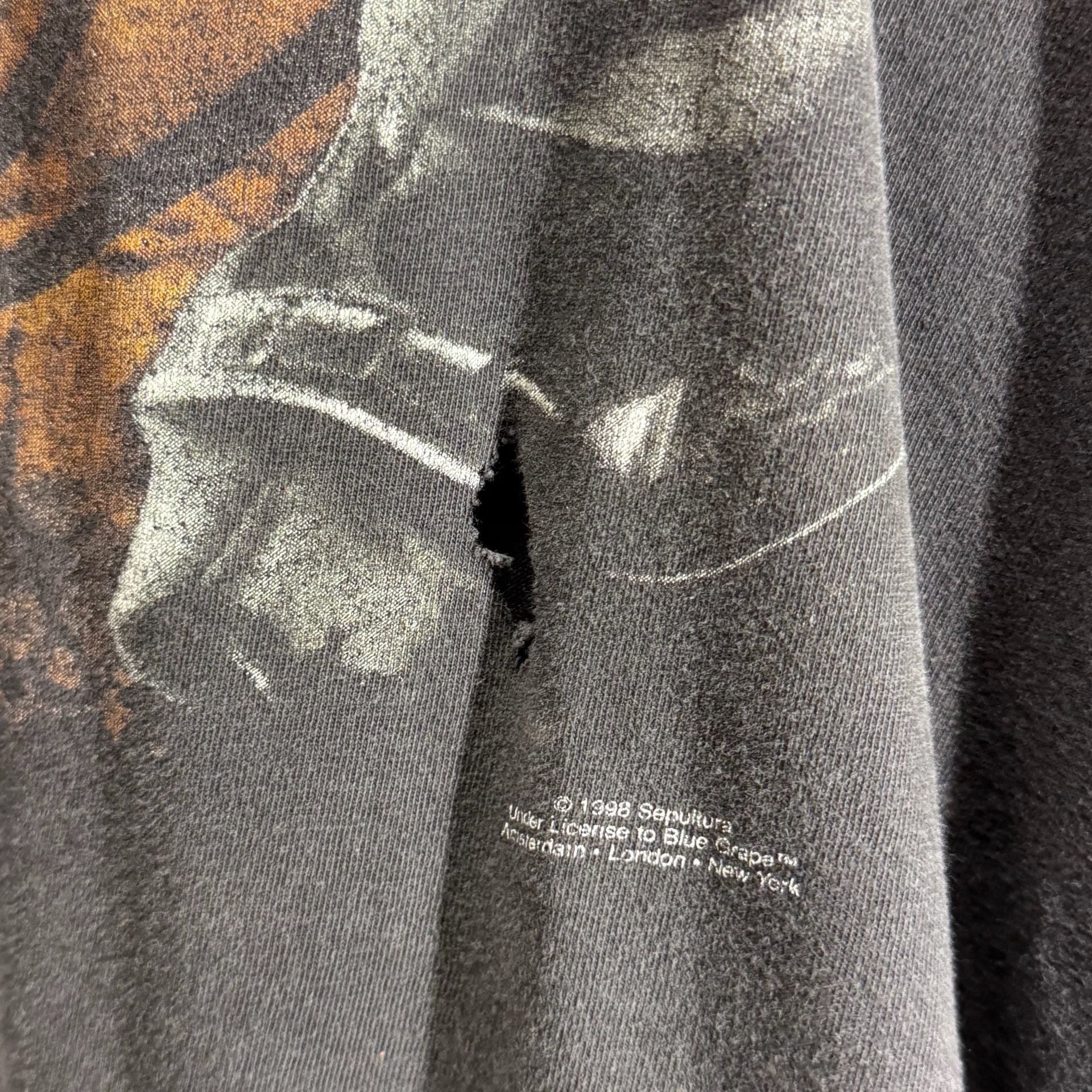 1998 BLUEGRAPE Sepultura Against Long Sleeve Graphic Band Fader 7