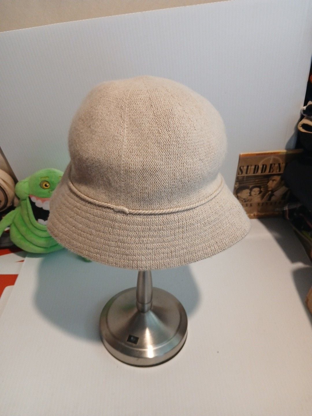 Banana Republic Knit Bucket Hat Size S/M Beige Wool Blend 2