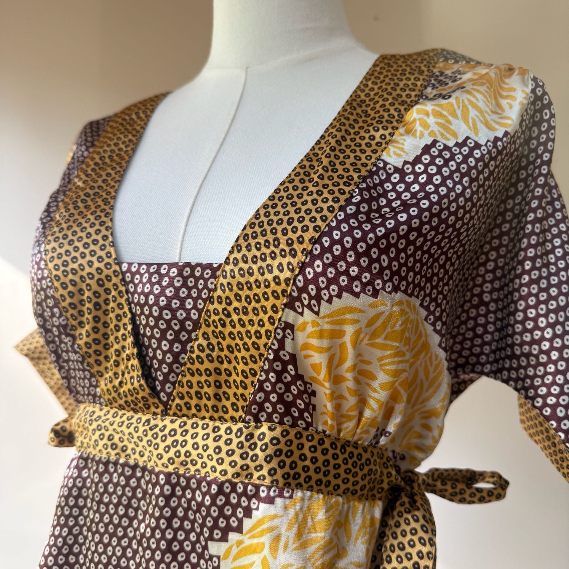 Y2K Wet Seal Tunic Top Brown Yellow Print 6