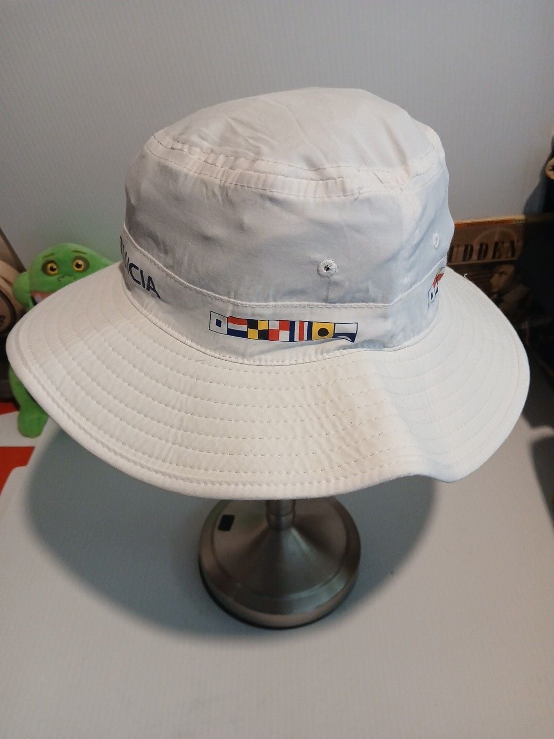 Product thumbnail 3