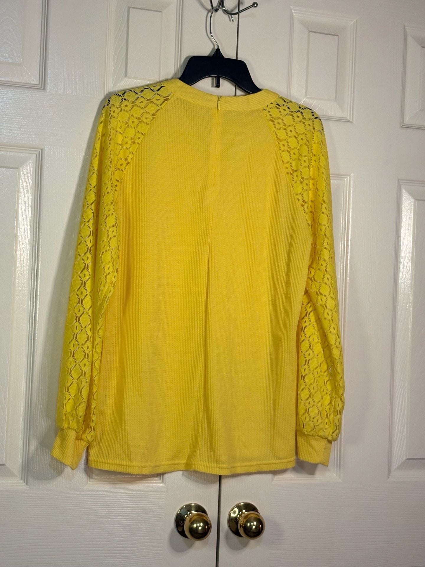 MIHOLL Waffle Knit Lace Sleeve Top Size L Yellow Long Sleeve Shirt 8
