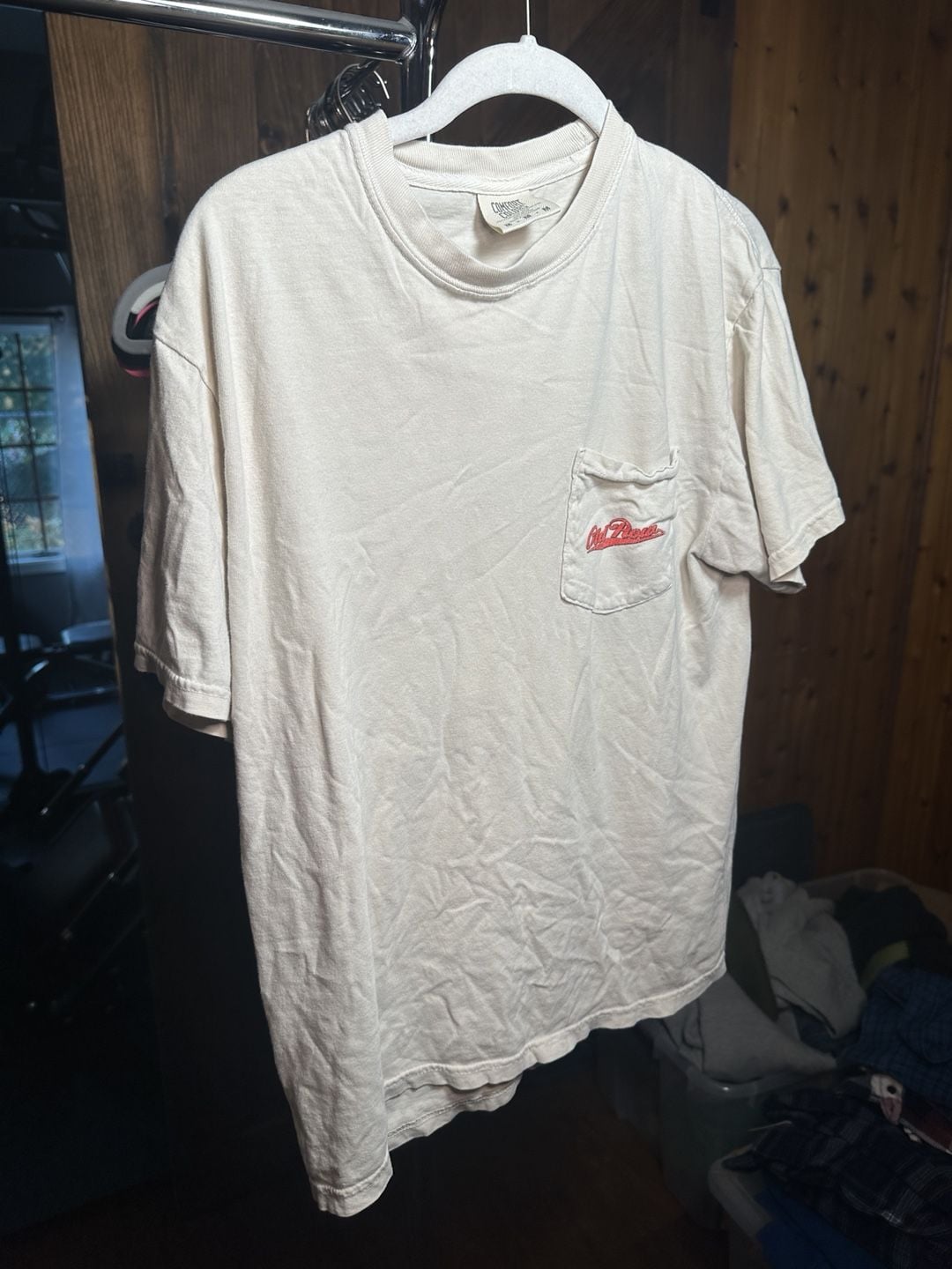 Old Row T-Shirt Size M Cream Pin-Up Graphic Pocket Tee 2