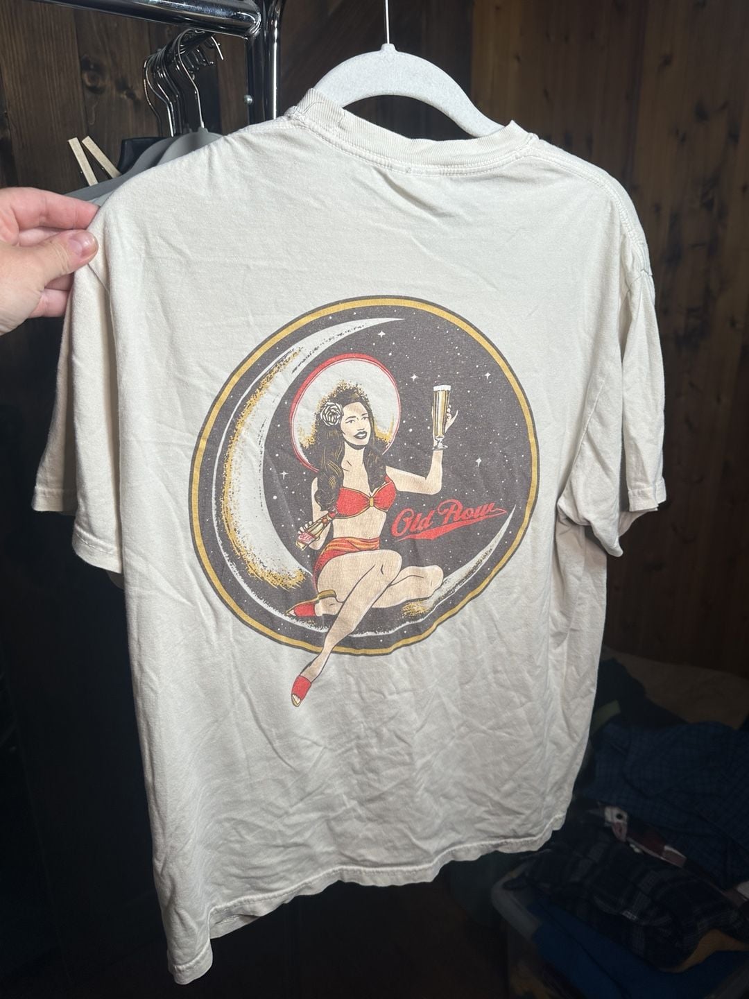 Old Row T-Shirt Size M Cream Pin-Up Graphic Pocket Tee 4