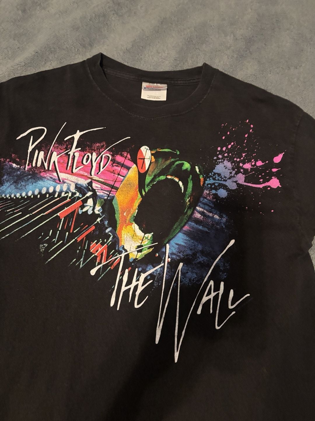 Hanes Pink Floyd The Wall Graphic T-Shirt Adult M Black 3
