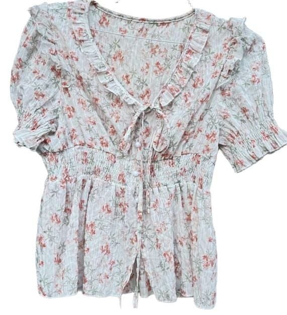 Floral Tops (2) Size S Pink Ivory Short Sleeve Ruffle Coral Flower Bouquet Blouse 8