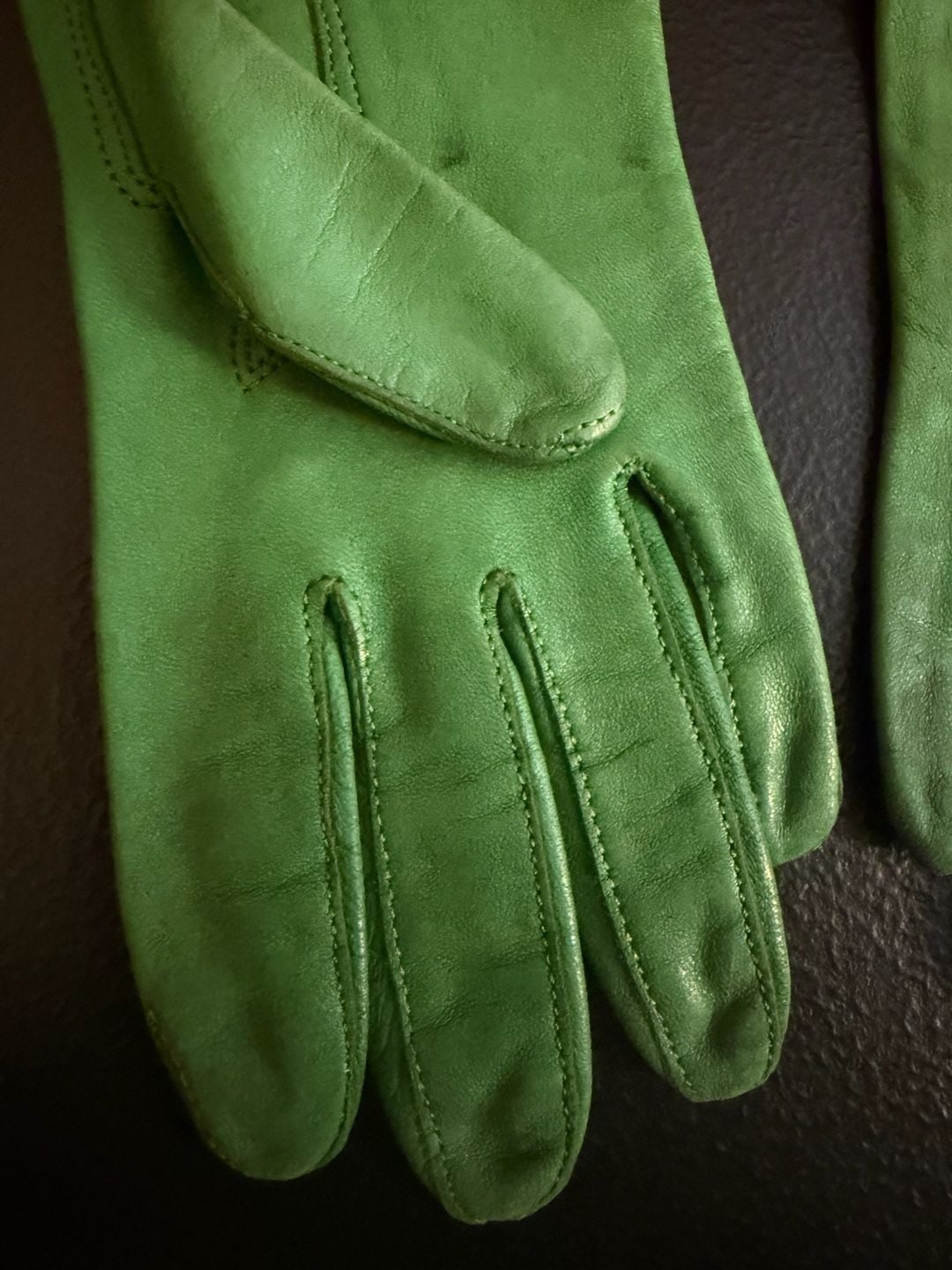 Vintage Green Leather Gloves 4