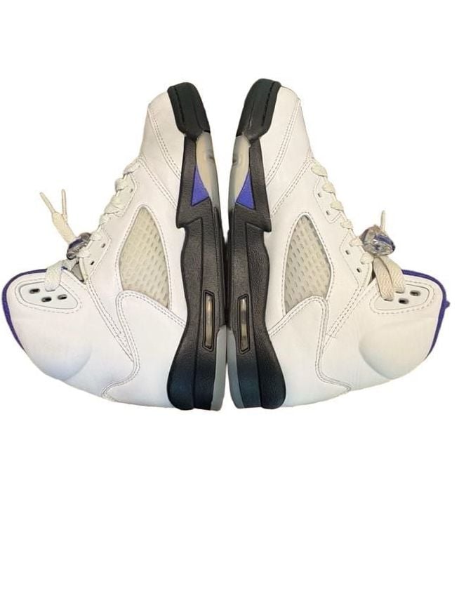 Jordan 5 Retro Grape Size 7 youth/ 8.5 women White Leather Sneakers 7