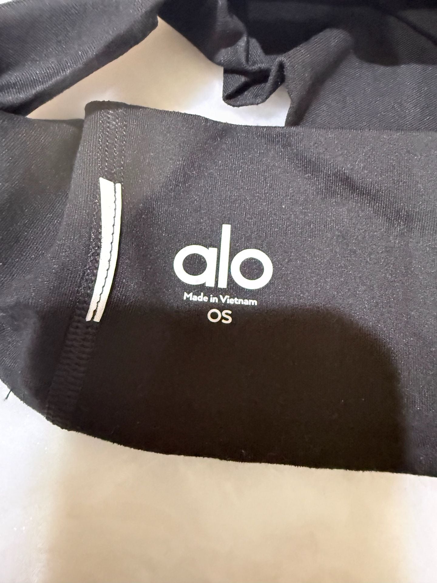 Alo Yoga Black Headband OS 5