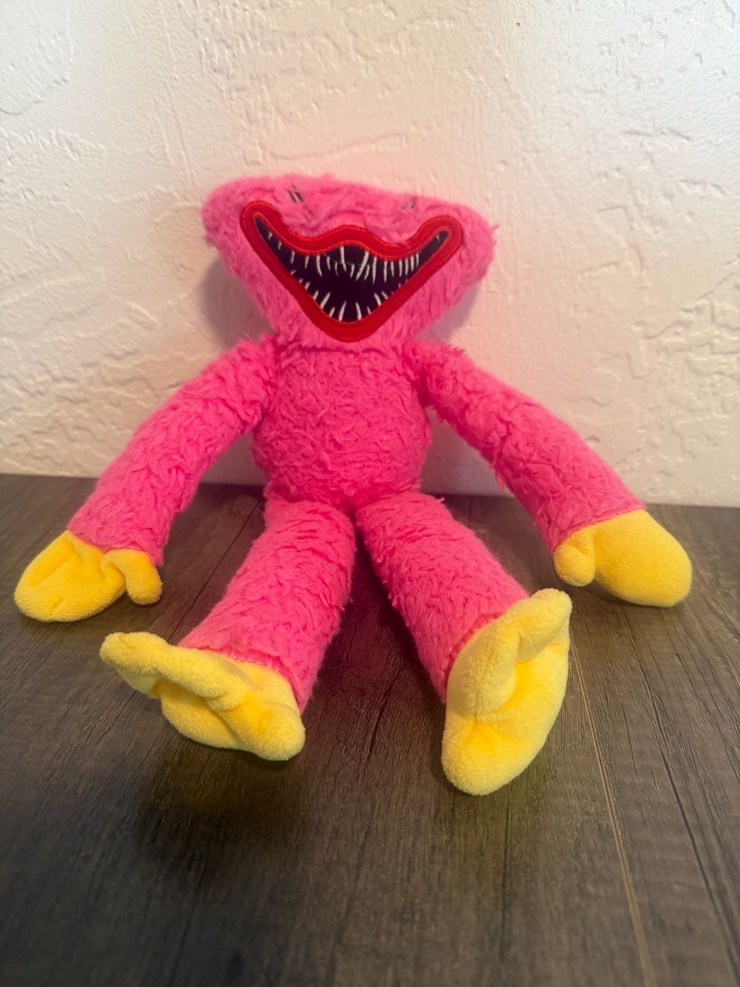 Poppy Playtime Kissy Missy Pink Plush Stuffed Toy 1