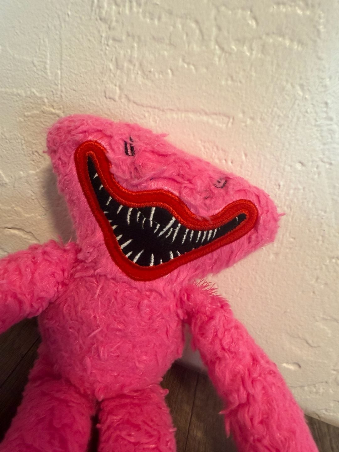 Poppy Playtime Kissy Missy Pink Plush Stuffed Toy 2