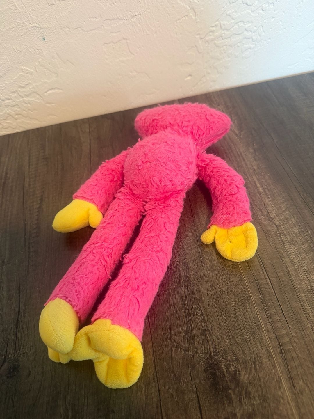 Poppy Playtime Kissy Missy Pink Plush Stuffed Toy 3