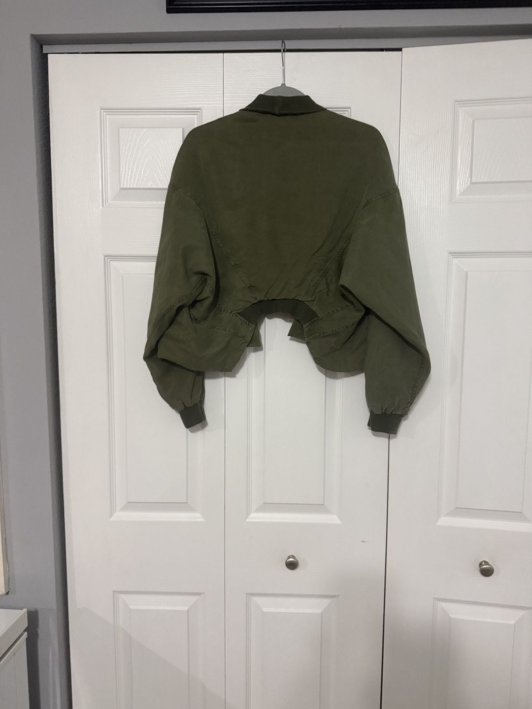 Young Fabulous & Broke Jacket Size M Green Bomber Crop 4
