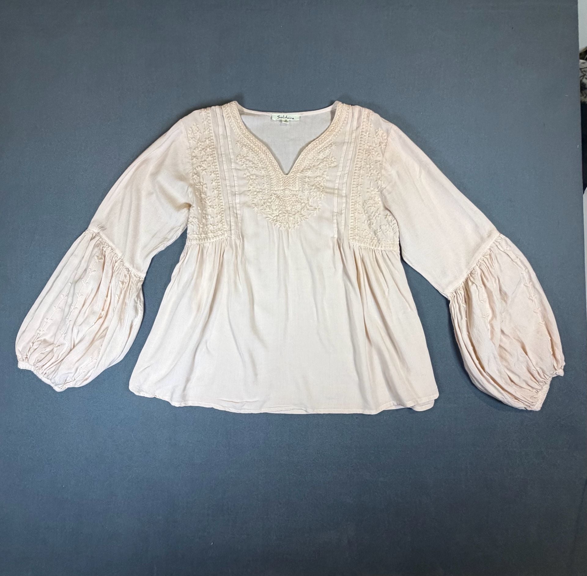 Solitaire Blush Pink Embroidered Boho Peasant Blouse Medium 3