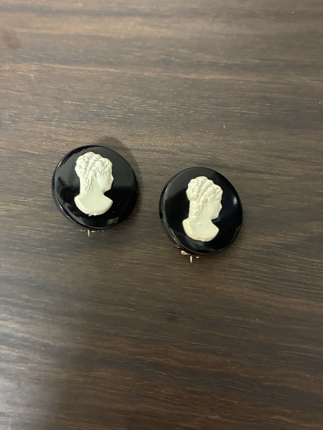 Vintage Black and White Cameo Brooch and Collar Pin Set 3