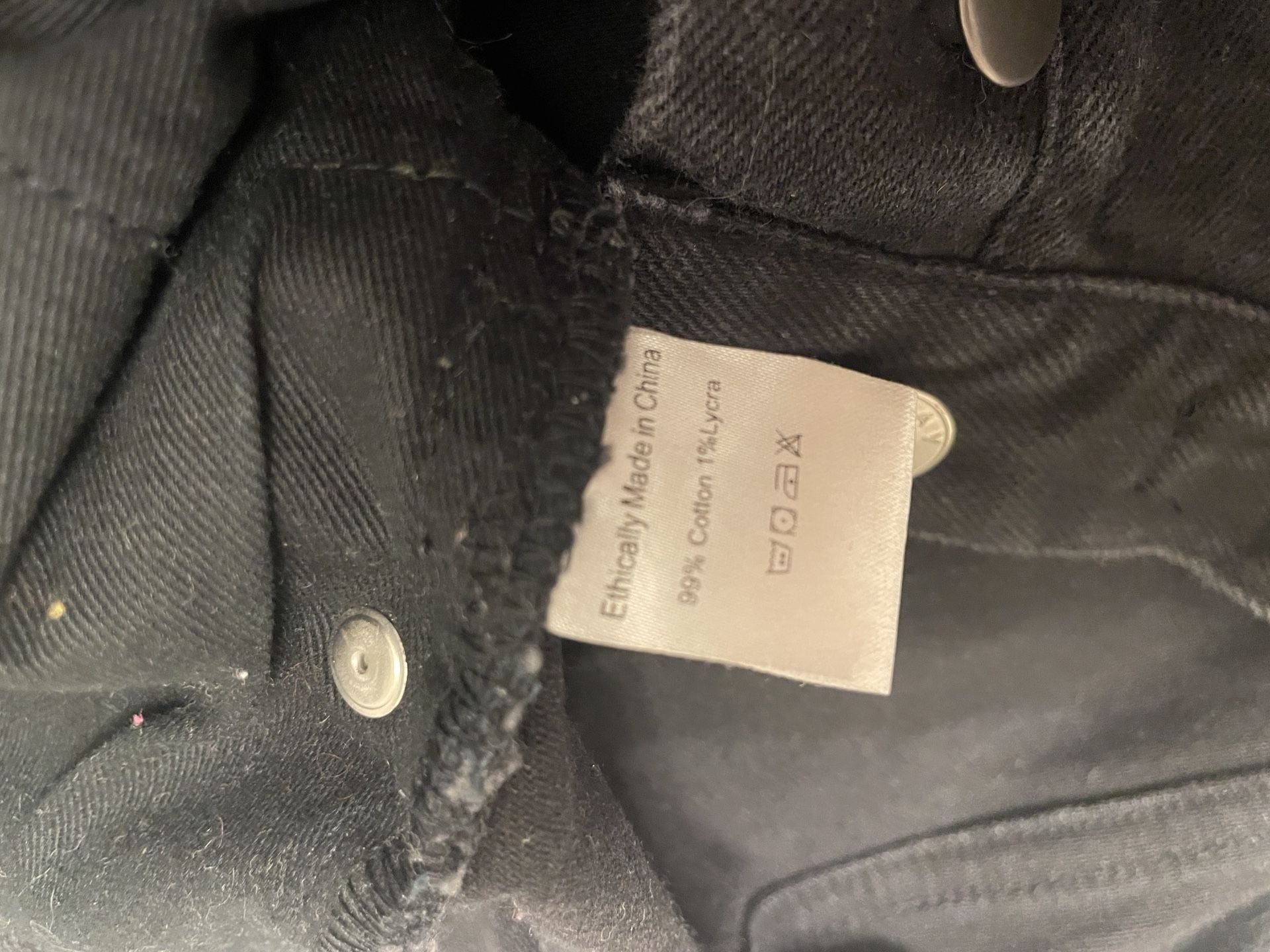 Wray Black Wide Leg Denim Jeans Size 12
Grunge 7