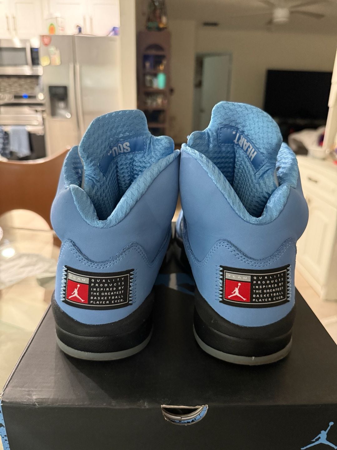 Jordan 5 Retro UNC University Blue Shoes 4