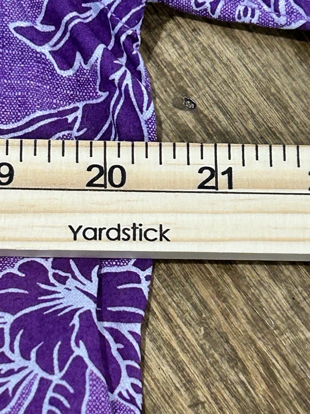 Tommy Bahama LSU Tigers Silk Short Sleeve Shirt Size S 12