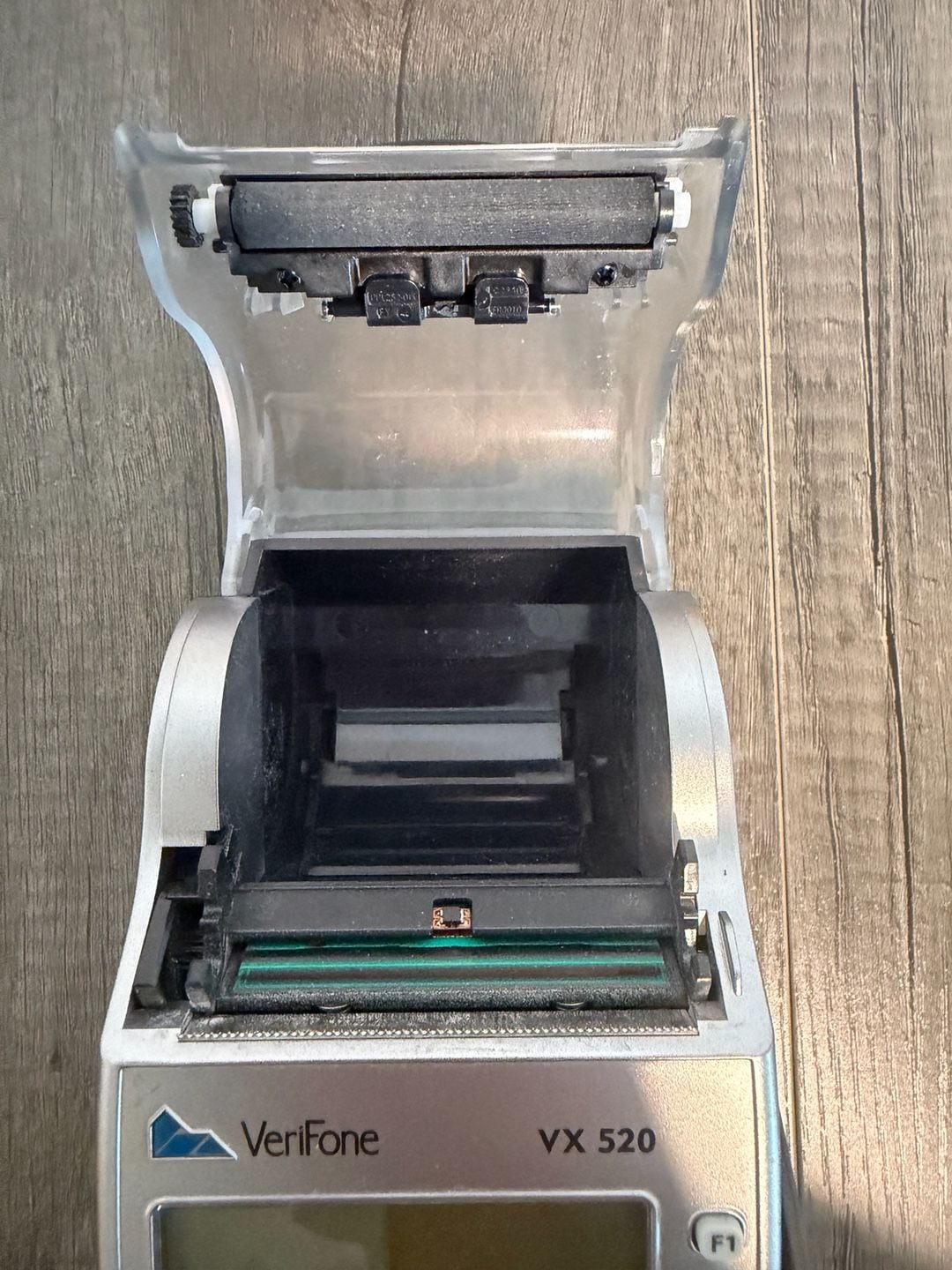 VeriFone VX 520 Credit Card Terminal 3