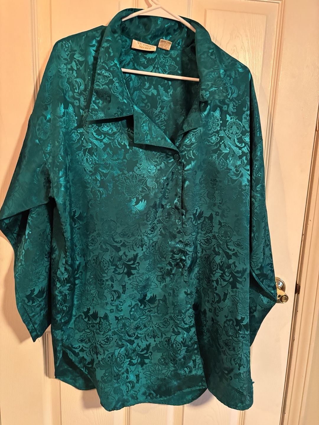 Victoria's Secret Vintage Silk Pajama Top Size M/L 2