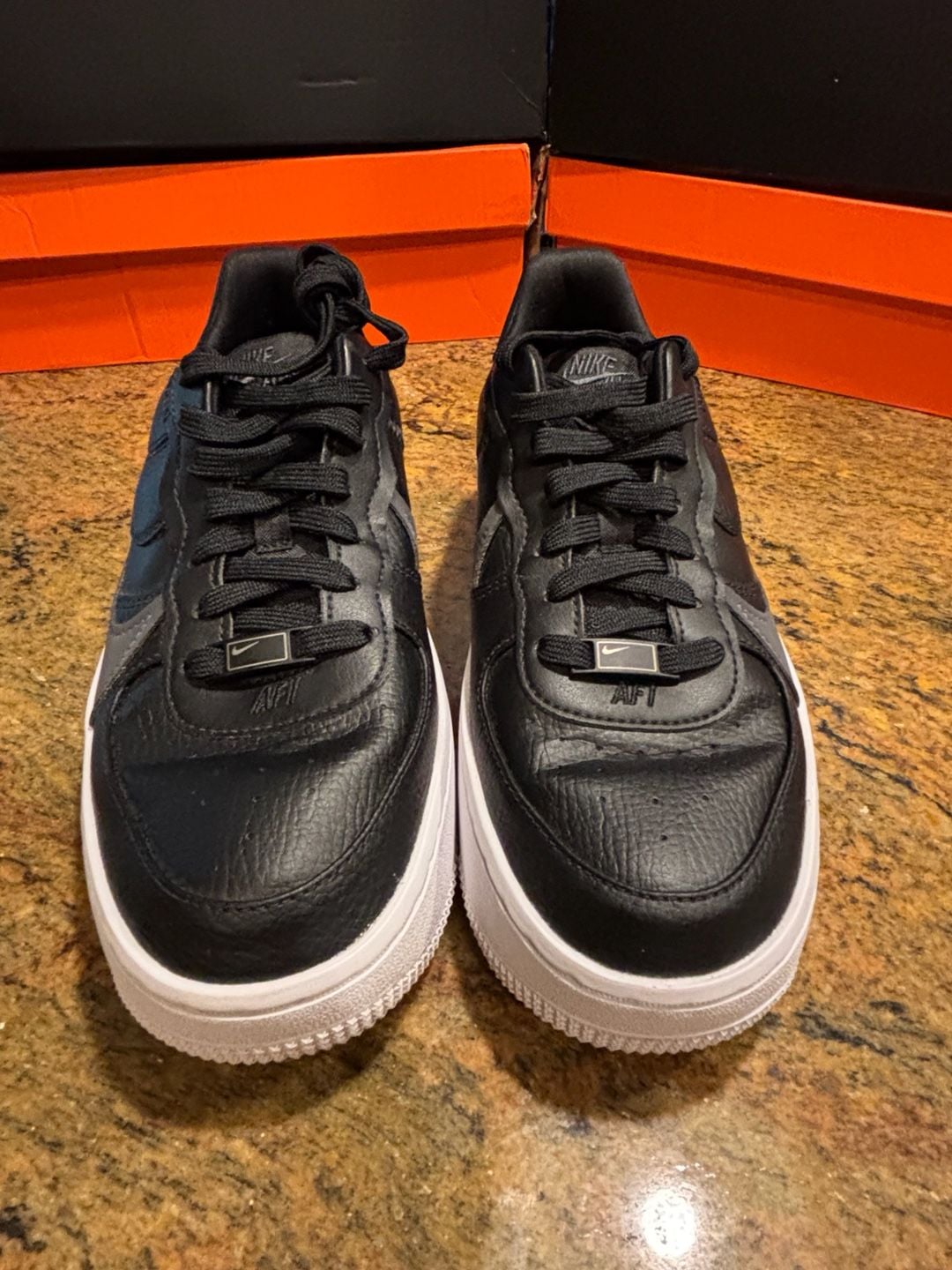 Nike Air Force 1 PLT.AF.ORM Size 8w Black Leather Platform 7