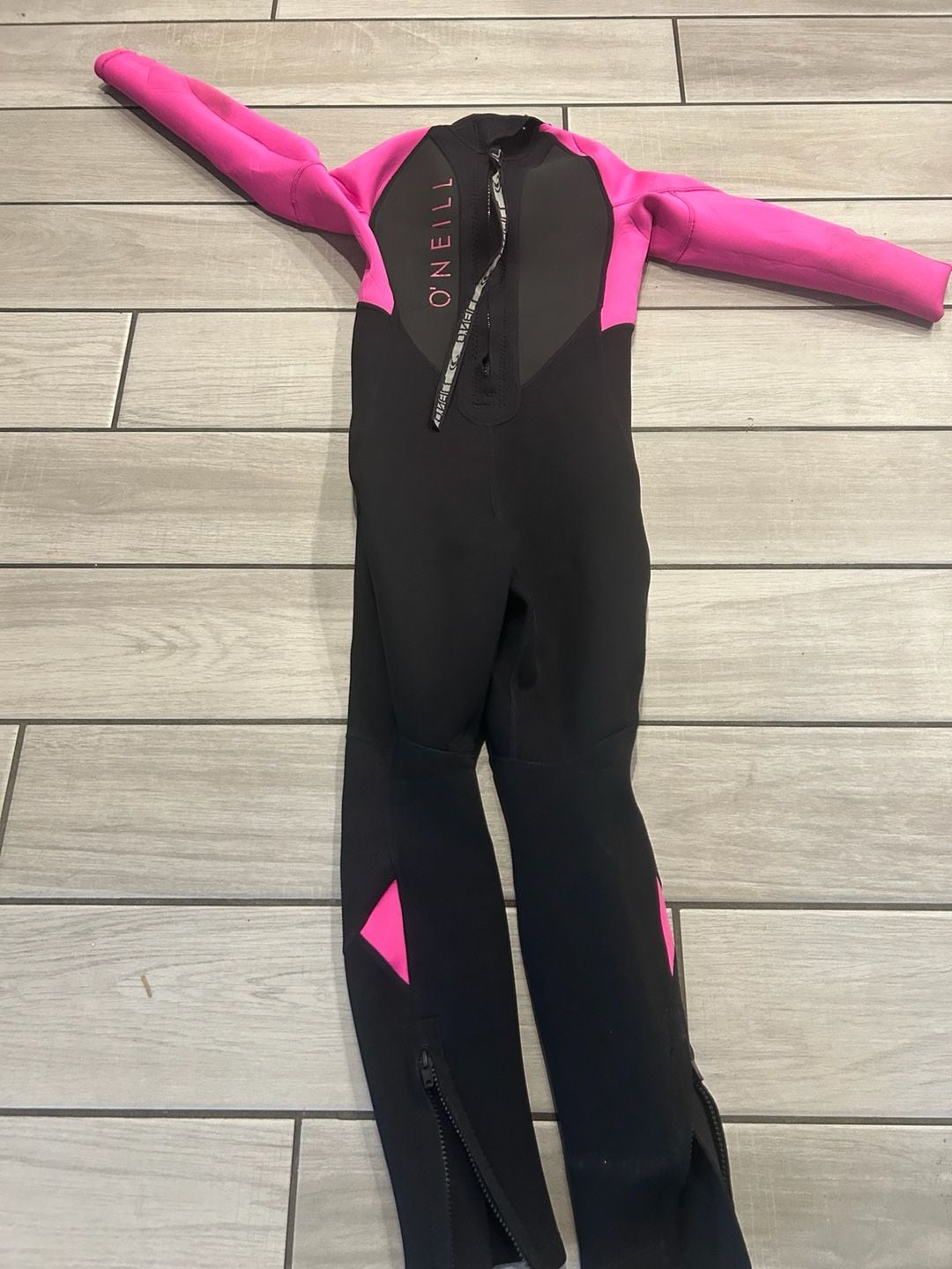 O'Neill Wetsuit Size 10 Black Pink Long Sleeve Full Body Surf 9