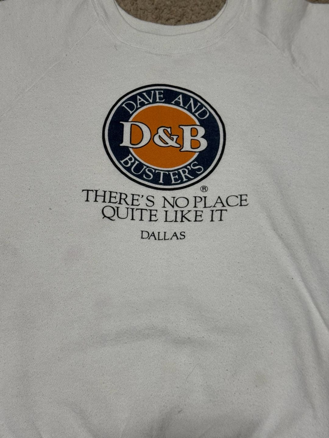 Vintage Dave & Buster's Dallas Sweatshirt White Graphic Pullover 3