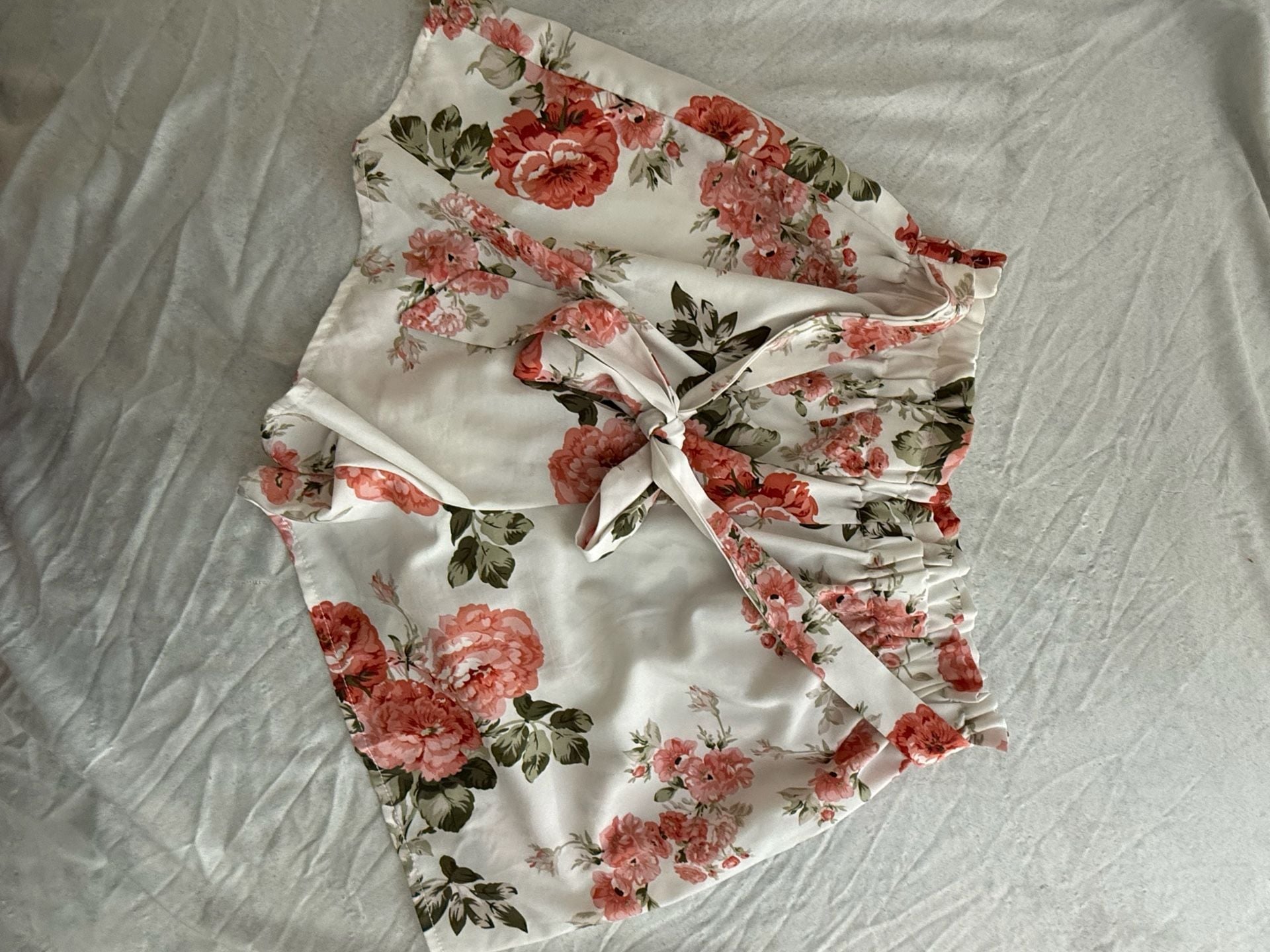 Floral Paperbag Waist Shorts White Red 1