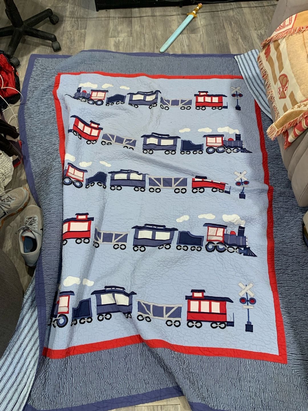 Train Quilt Blue Red Locomotive Railroad Kids Twin Bedding 1