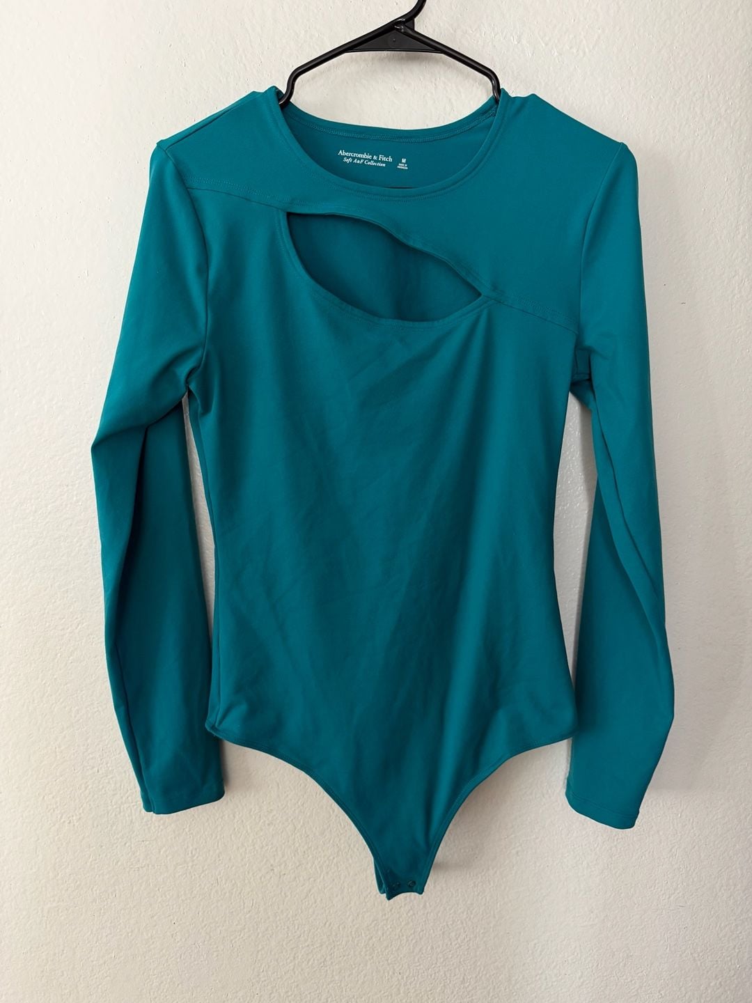Abercrombie & Fitch Cutout Bodysuit Size M Teal Long Sleeve 2