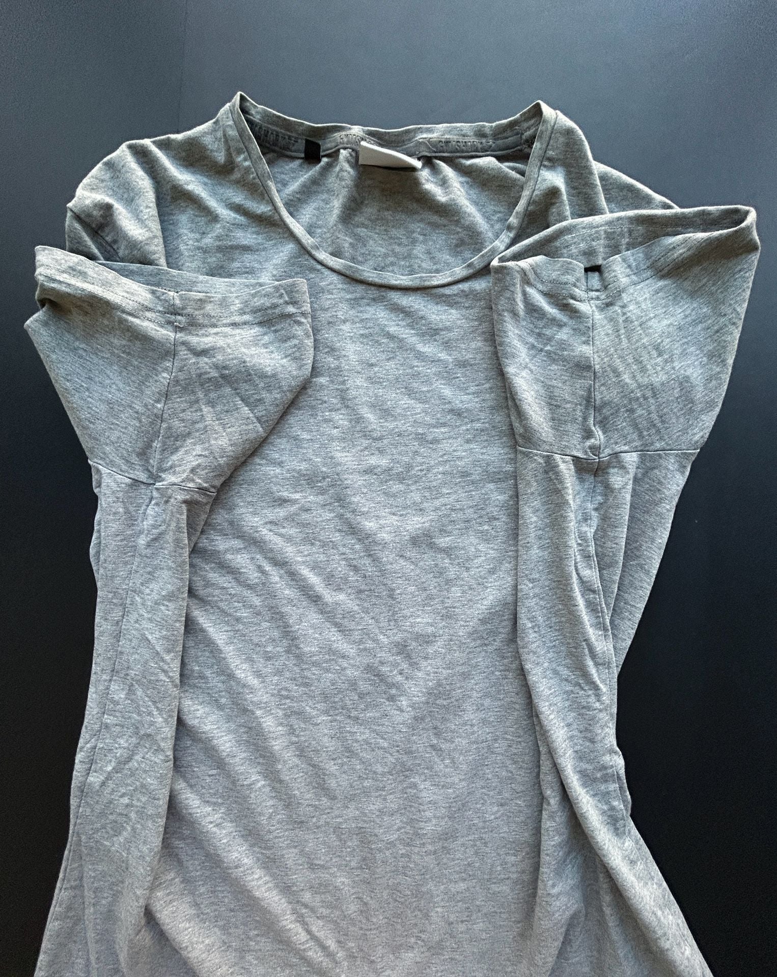 Gymshark T-Shirt Size M Grey Athletic 9