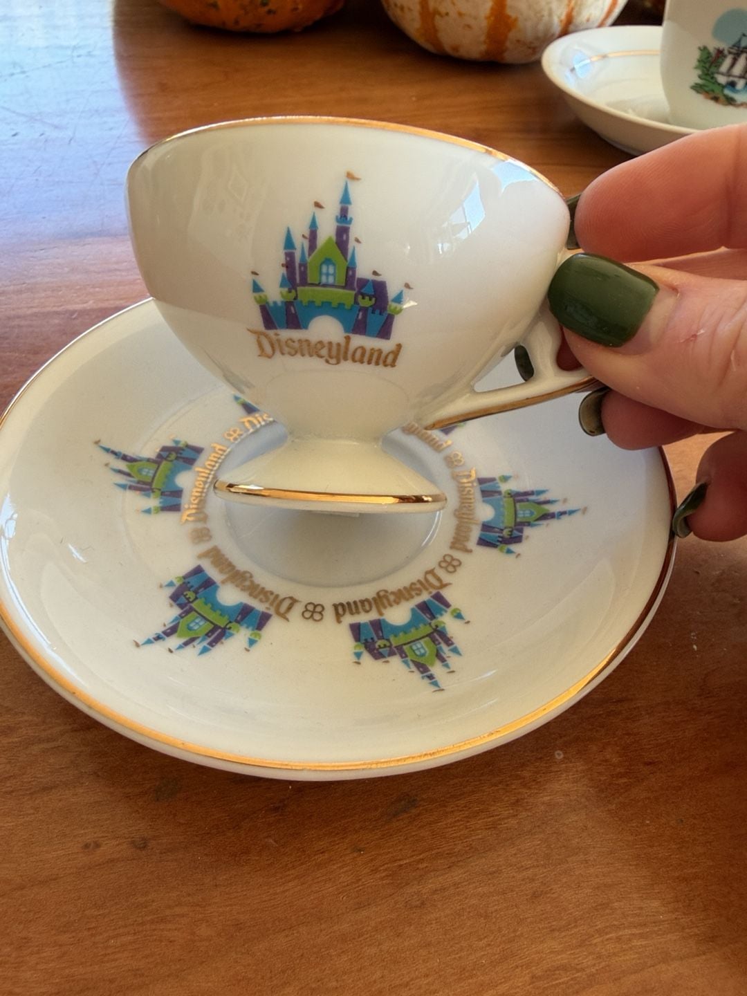 Set of 2 Vintage Walt Disney Productions Disneyland Castle Demitasse Cup And Saucer 3