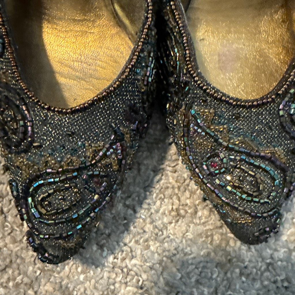 Impo Beaded Paisley Heels Pumps Metallic Multi Stiletto 7.5 6