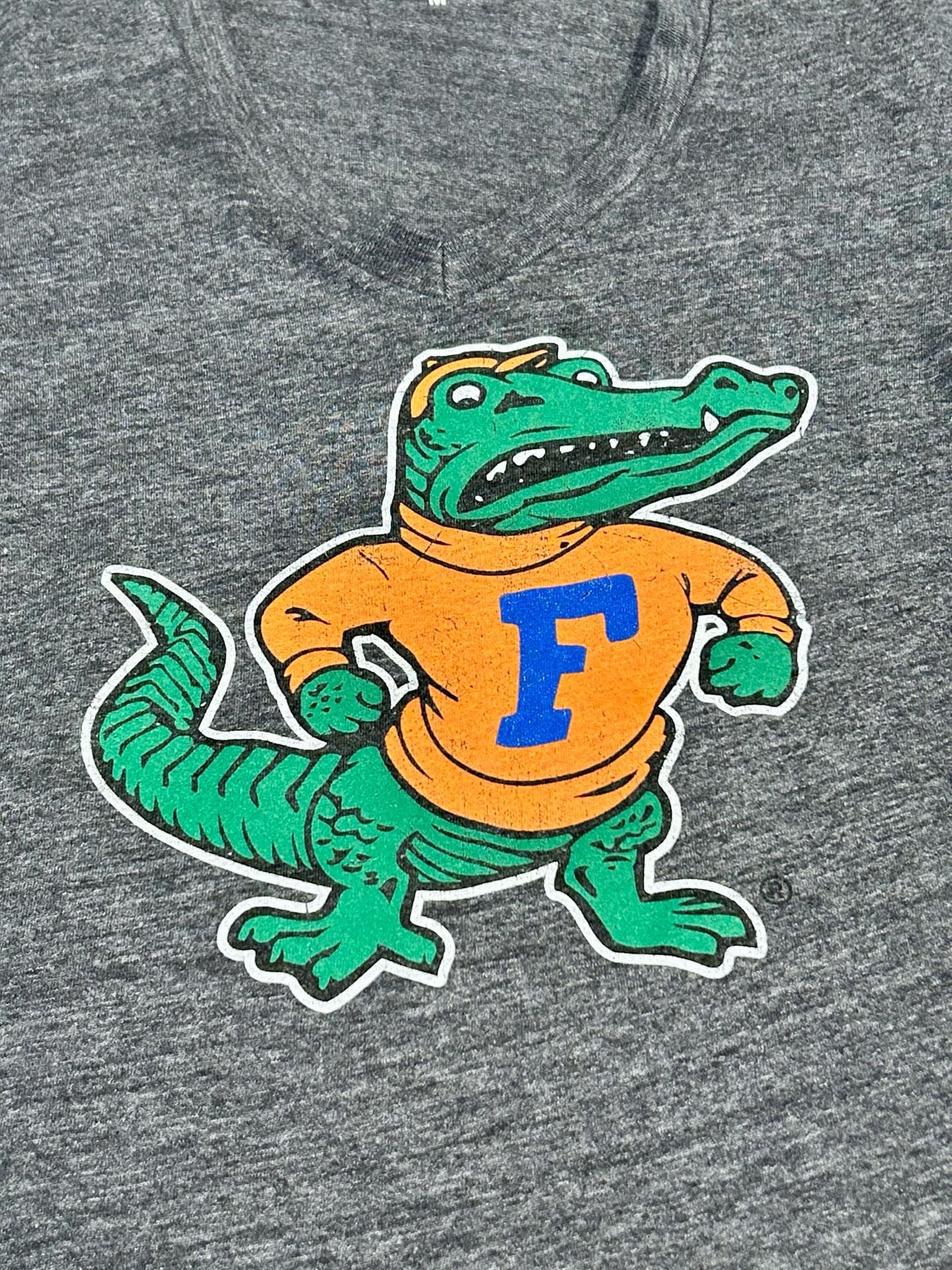 League Collegiate Outfitters Florida Gators V-Neck T-Shirt Size M 3