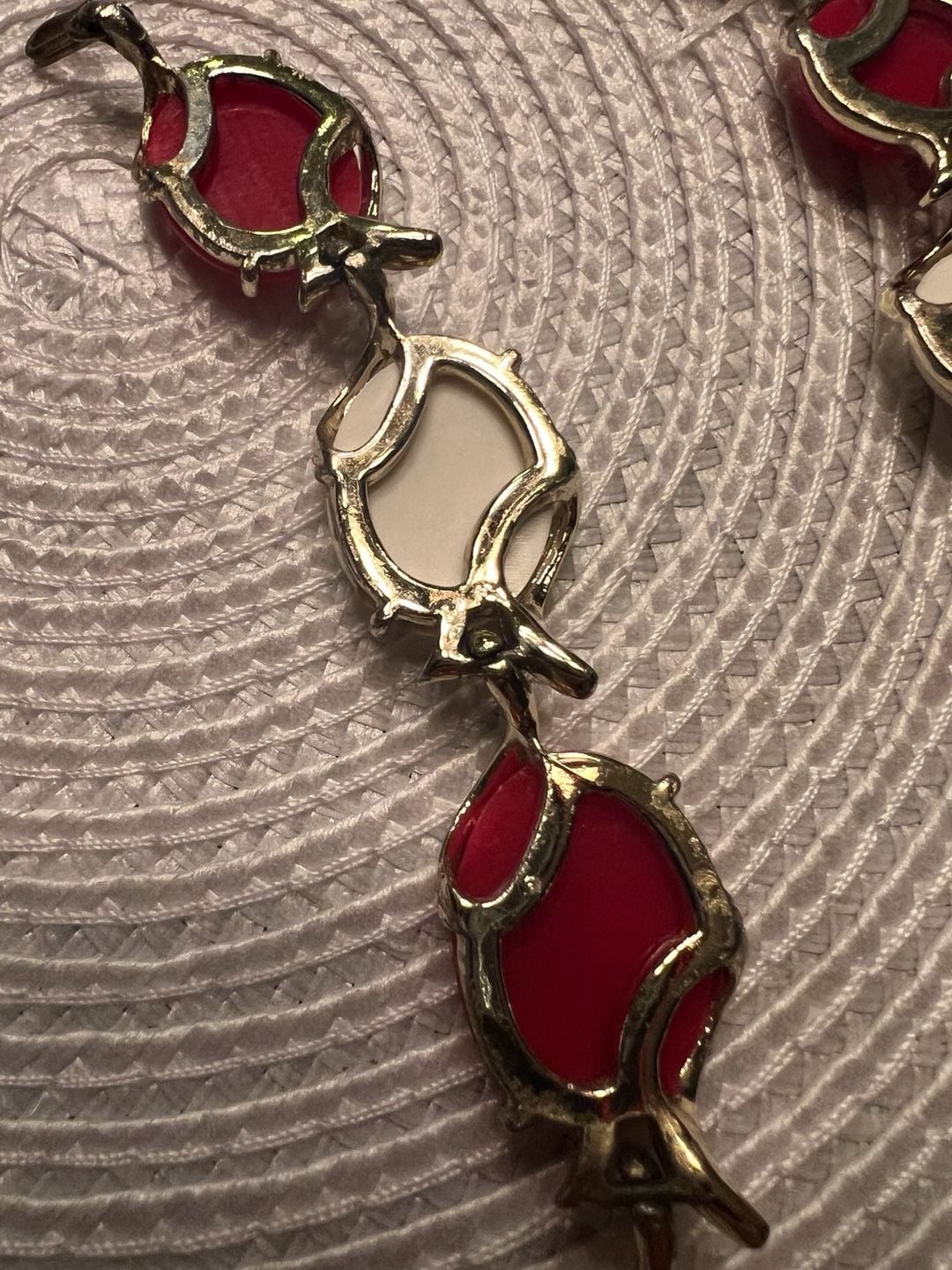 Vintage Red And White Cabochon Necklace And Bracelet Set 6